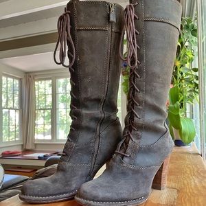Grey Suede Frye Villager Lace up boot